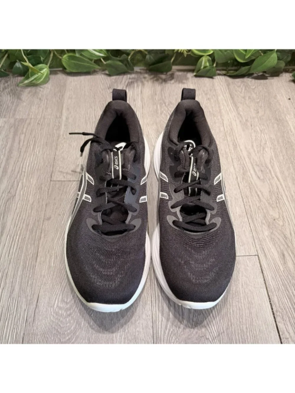 Asics Gel Cumulus 27 White Black Road Running Cushioned Shoes Women 10.5